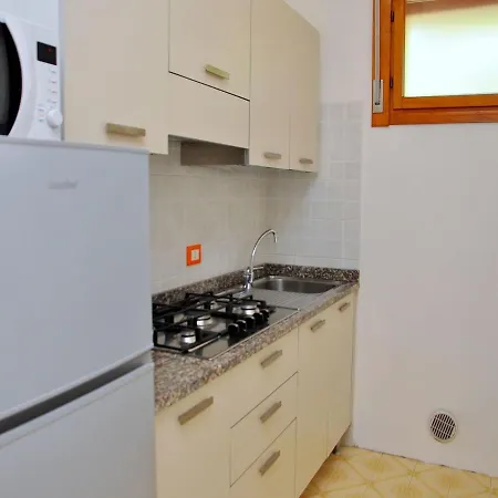 Flat In A Great Location - Beahost